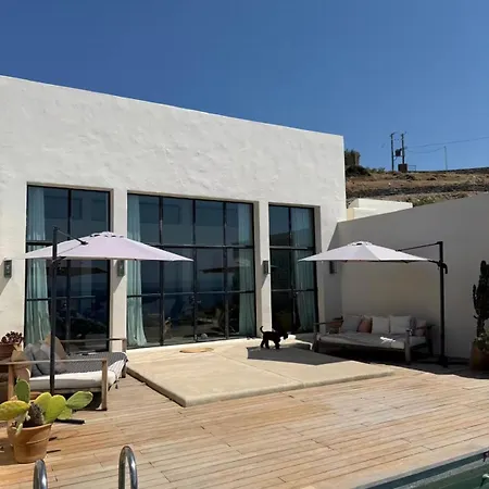 Lavrentios Villa *