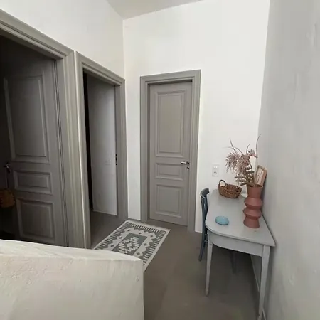 Lavrentios Villa Peratáta