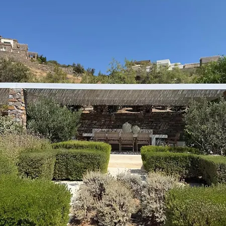 Villa Lavrentios
